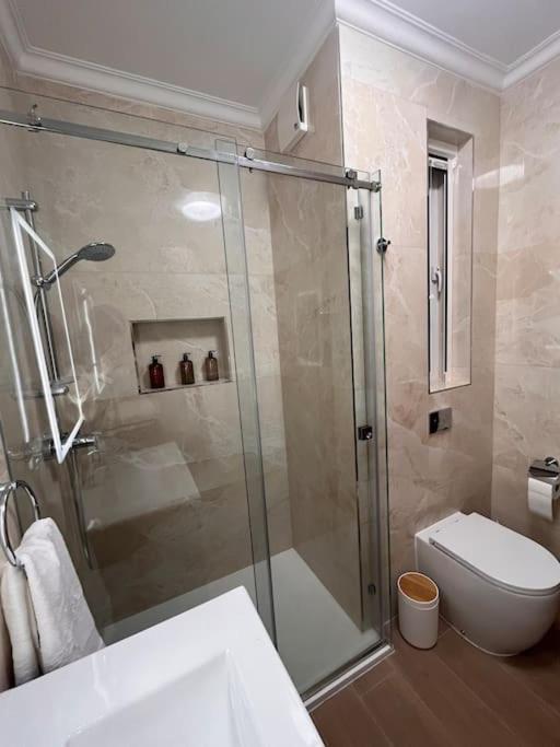 3 Bedroom Seaside Luxury Accommodation - Sleeps 8 St. Paul's Bay Buitenkant foto